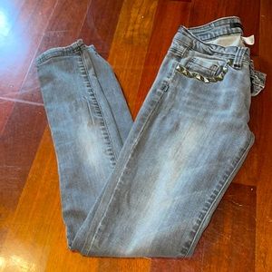 Urban behavior studded skinny jeans
